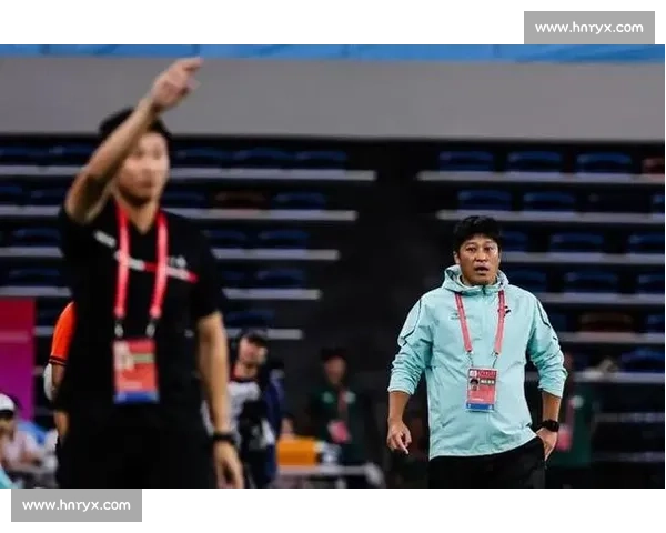 44 岁张耀坤逆袭夺冠:击败周海滨,师从贝尼特斯的国足新希望 44 岁张耀坤逆袭夺冠:击败周海滨,师从贝尼特斯的国足新希望