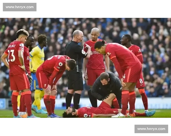 阿森纳队员学 CPR:球场内外的生命救援课 阿森纳队员学 CPR:球场内外的生命救援课